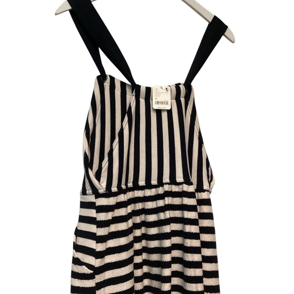 Lori Midi Dress - Picture 8 of 11